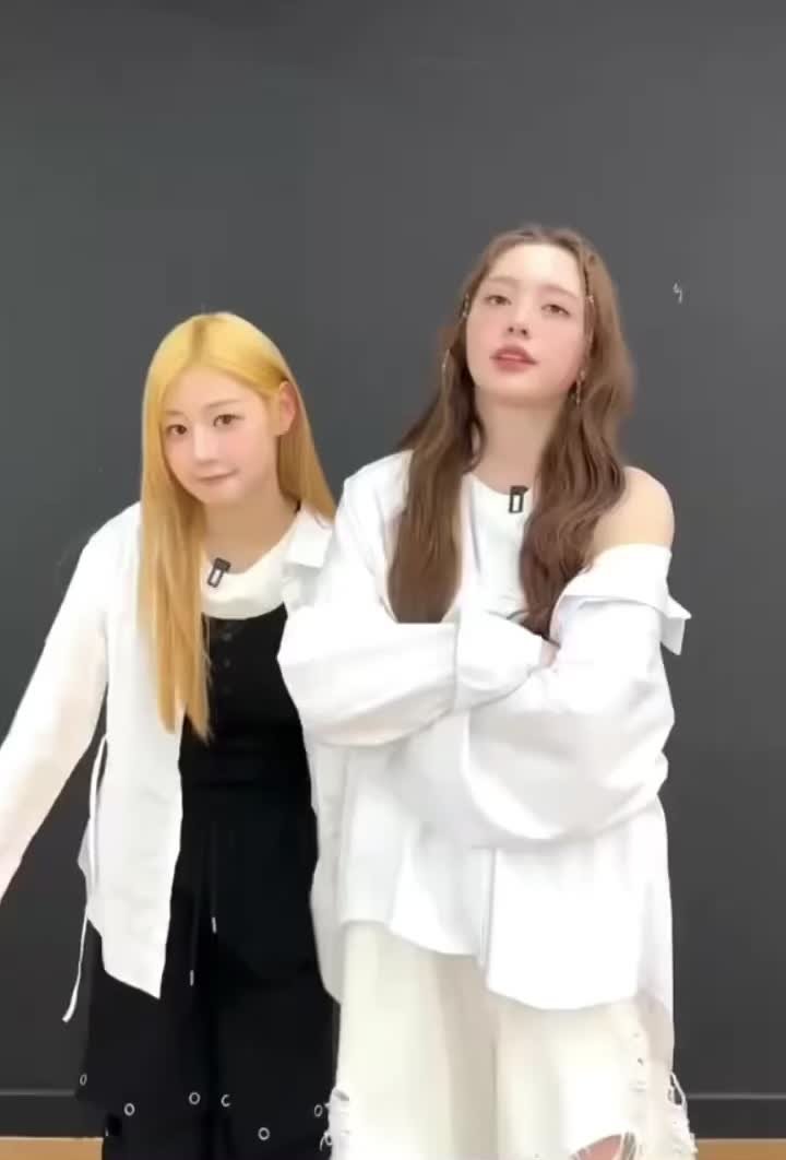 睡醒之包包也喜歡看美女跳舞