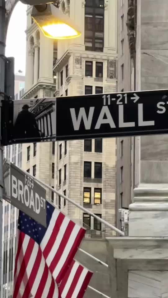 随着市场下跌，特斯拉大幅回落 | Herd on Wall St.